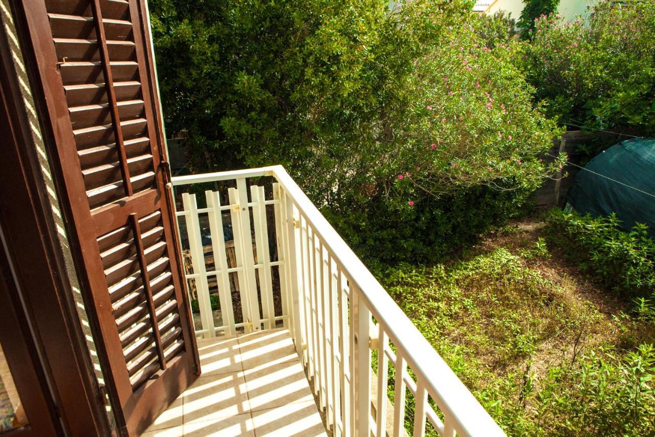 Apartments Alma Novalja Exterior foto